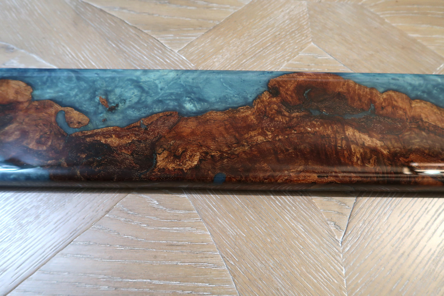 OAK BURL & BORA BORA BLUE SUSHI/CHARCUTERIE/CHEESEBOARD