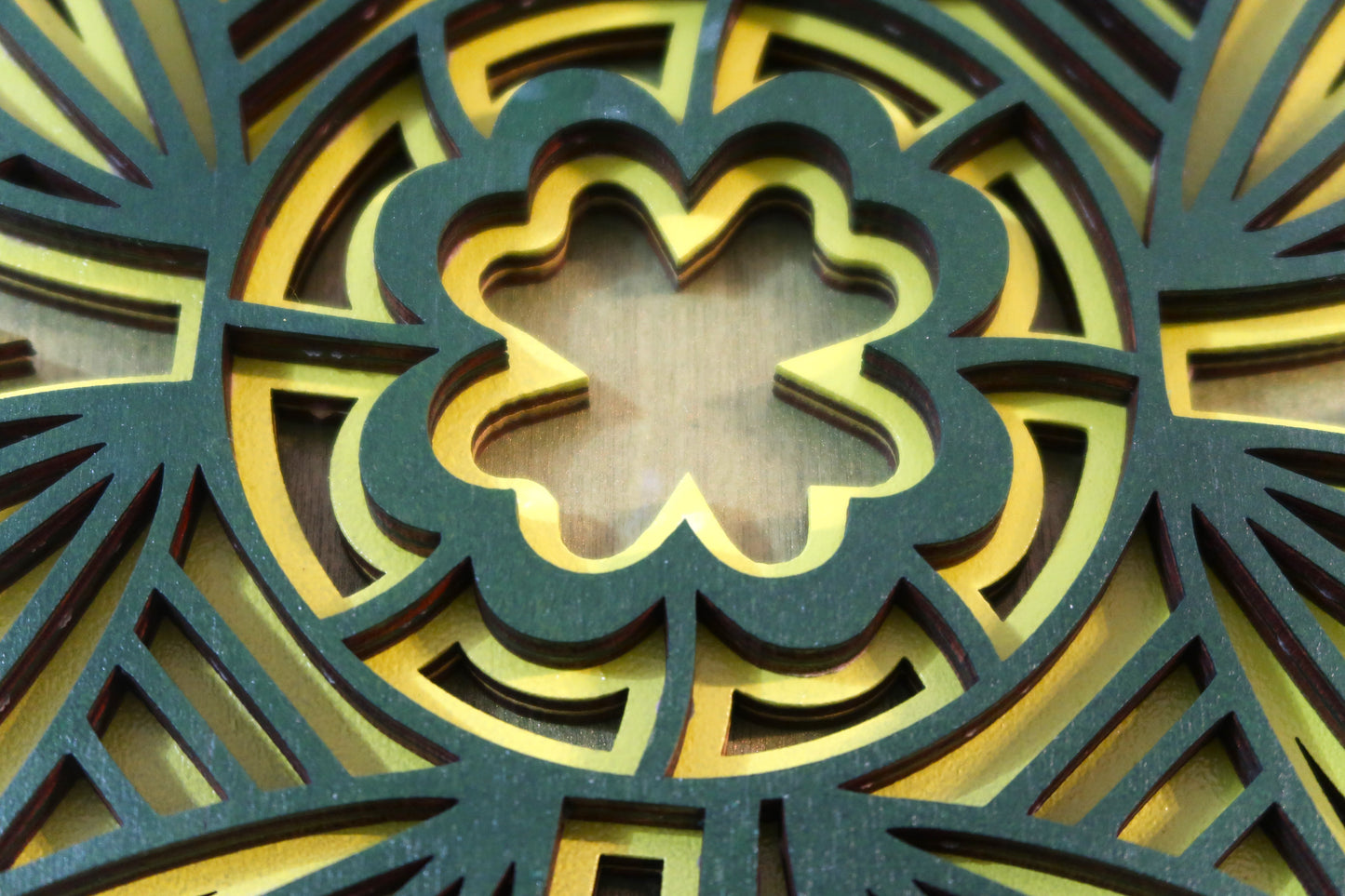 ST. PATRICKS DAY SHAMROCK 3D LAYERED WALL ART #2