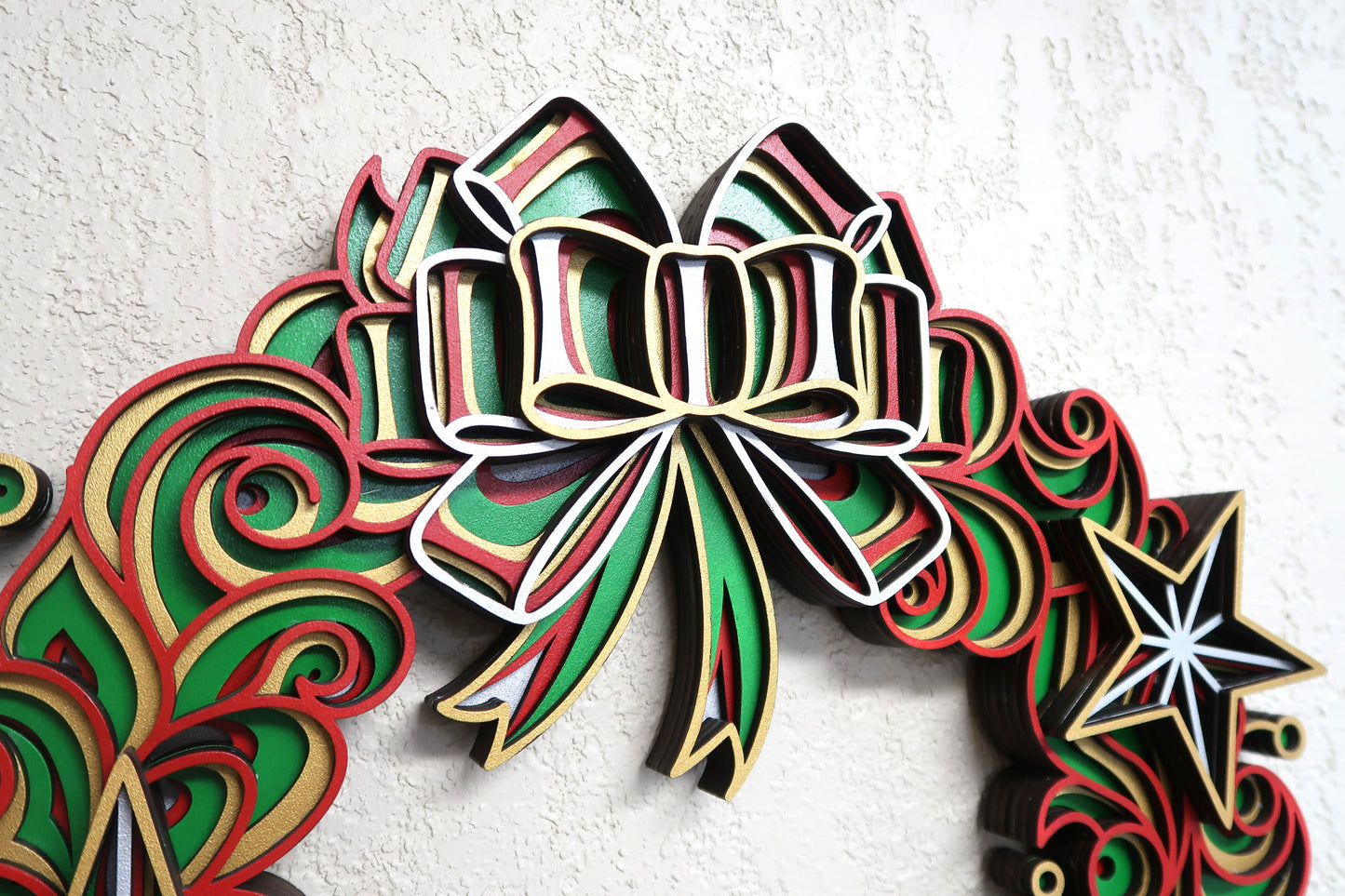 CHRISTMAS WREATH MULTILAYER 3-D WALL ART