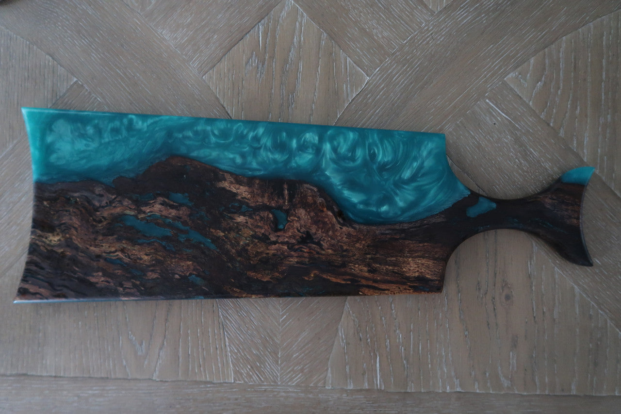 FISH TAIL HANDLE CHARCUTERIE/CHEESEBOARD