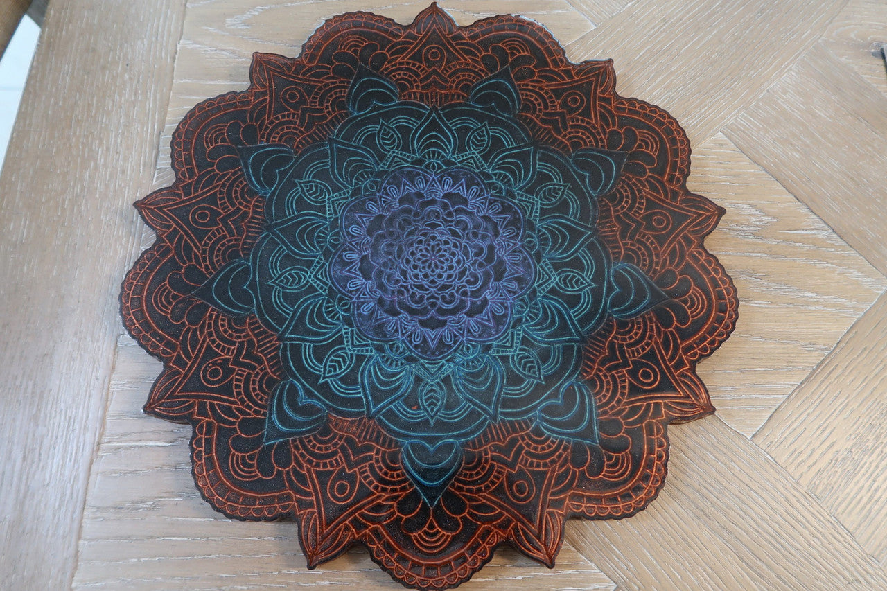 HANDCRAFTED FLOWER MANDALA WALL ART CHARCUTERIE/CHEESEBOARD