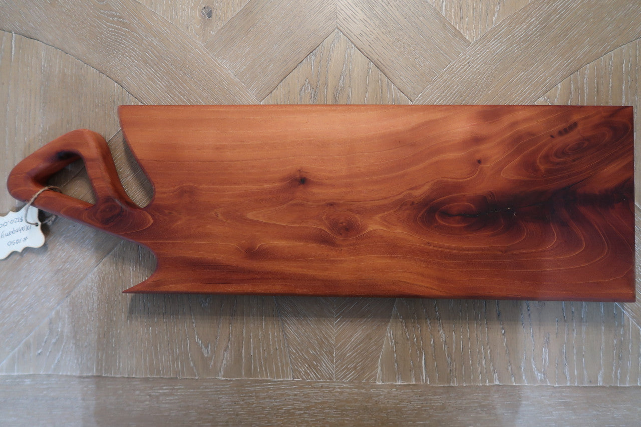 ORGANIC TRIANGLE HANDLE MAHAGONY CHARCUTERIE/CUTTING BOARD