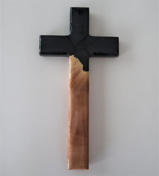 MAPLE BURL AND RONIN BLACK PIGMENT RESIN SMALL CROSS