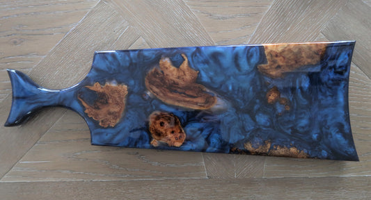 FISHTAIL CHARCUTERIE/CHEESEBOARD MAPLE BURL CAPS