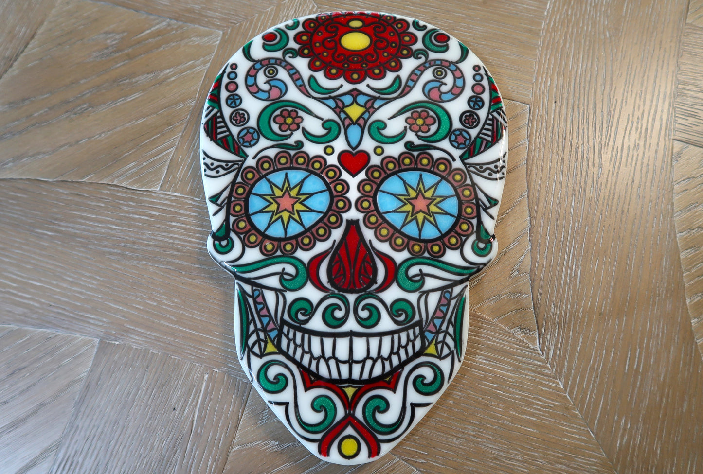 SUGAR SKULL WALL ART RESIN & MICA POWER WHITE BACKGROUND