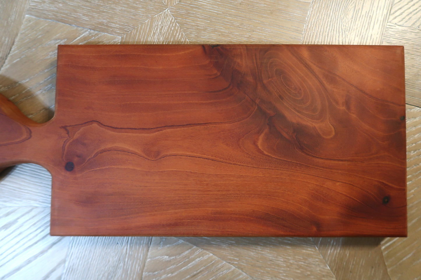 FIRE ANTLER HANDLE CHARCUTERIE/CUTTING BOARD/CHEESE BOARD