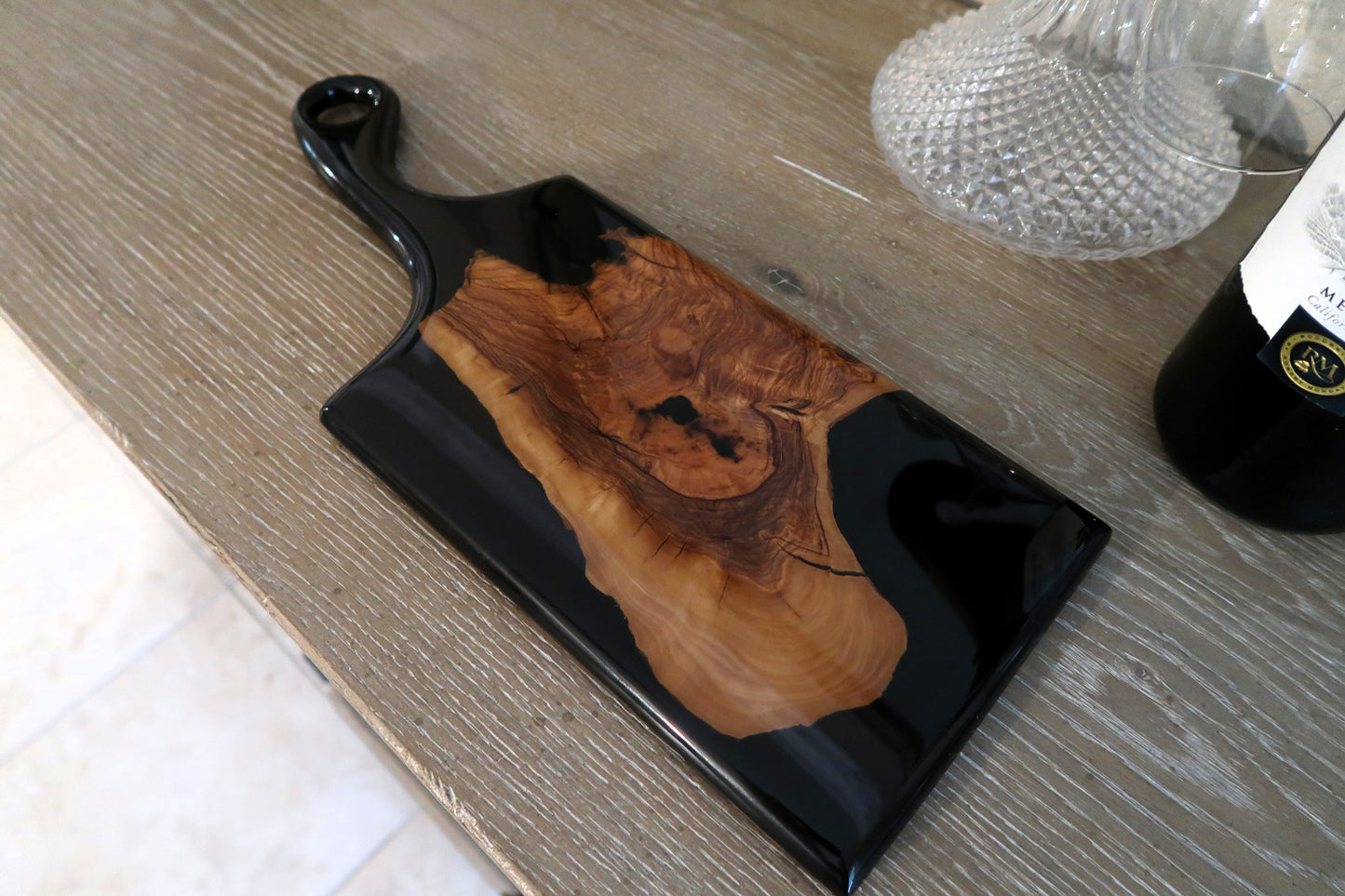 KOKUYO BLACK & OLIVEWOOD FREE FLOW HANDLE CHARCUTERIE/CHEESEBOARD