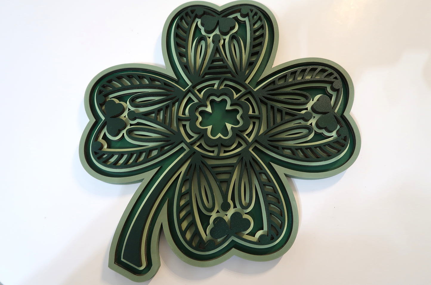 ST. PATRICKS DAY SHAMROCK 3D LAYERED WALL ART
