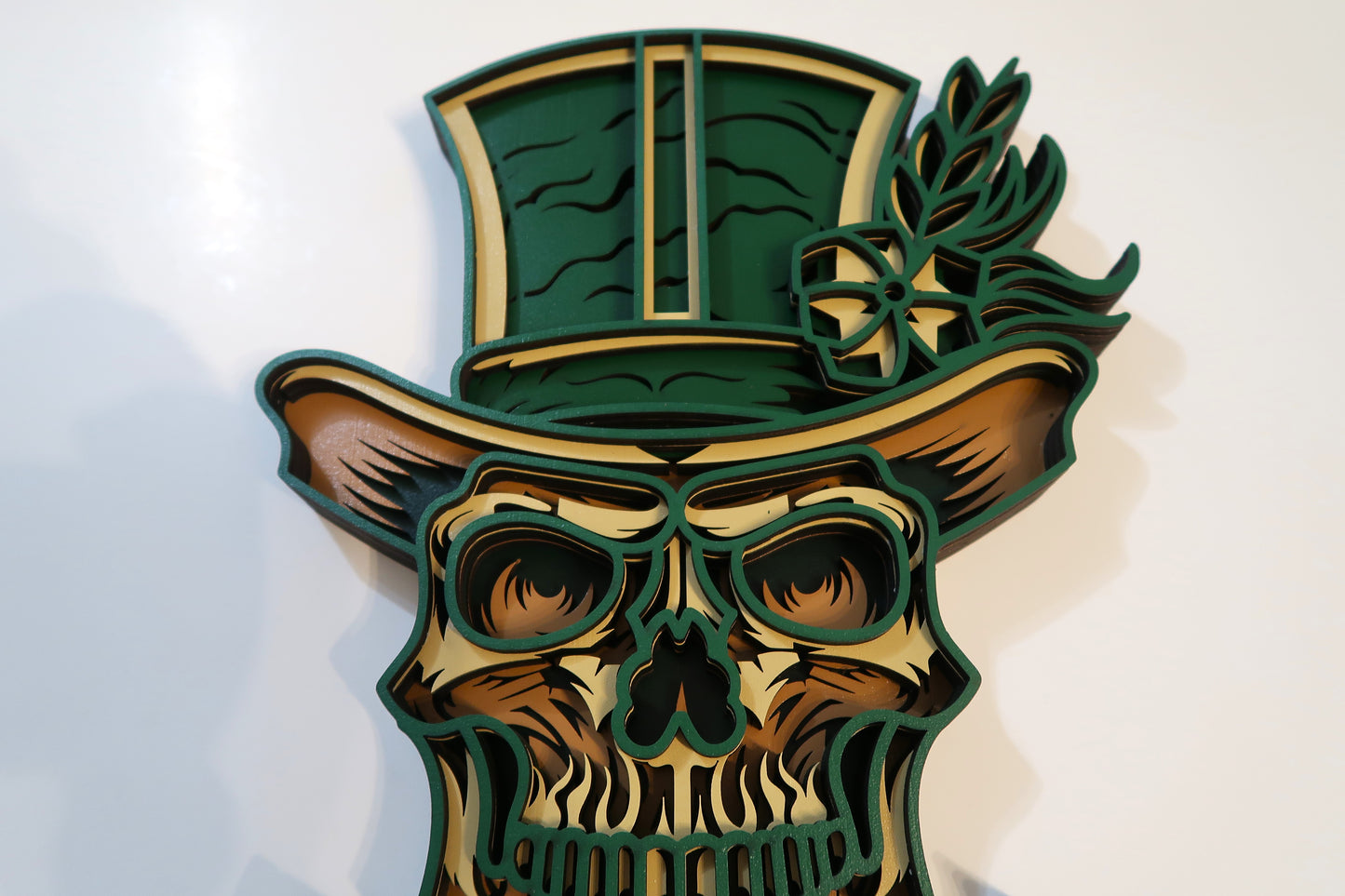 LEPRECHAUN SKULL 3-D LAYERED WALL ART