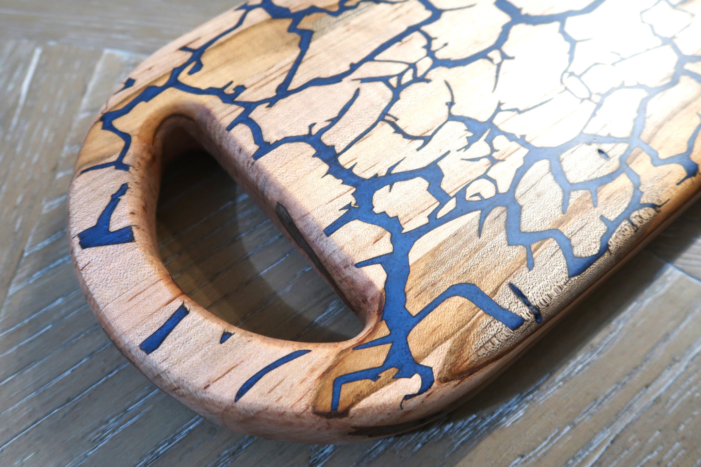 AMBROSIA MAPLE WITH RESIN GROUND CRACKS EFFECT SERVING BOARD