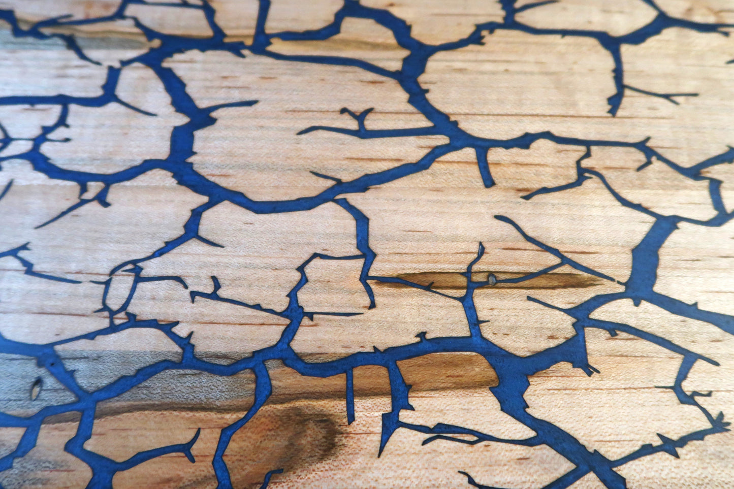 AMBROSIA MAPLE WITH RESIN GROUND CRACKS EFFECT SERVING BOARD
