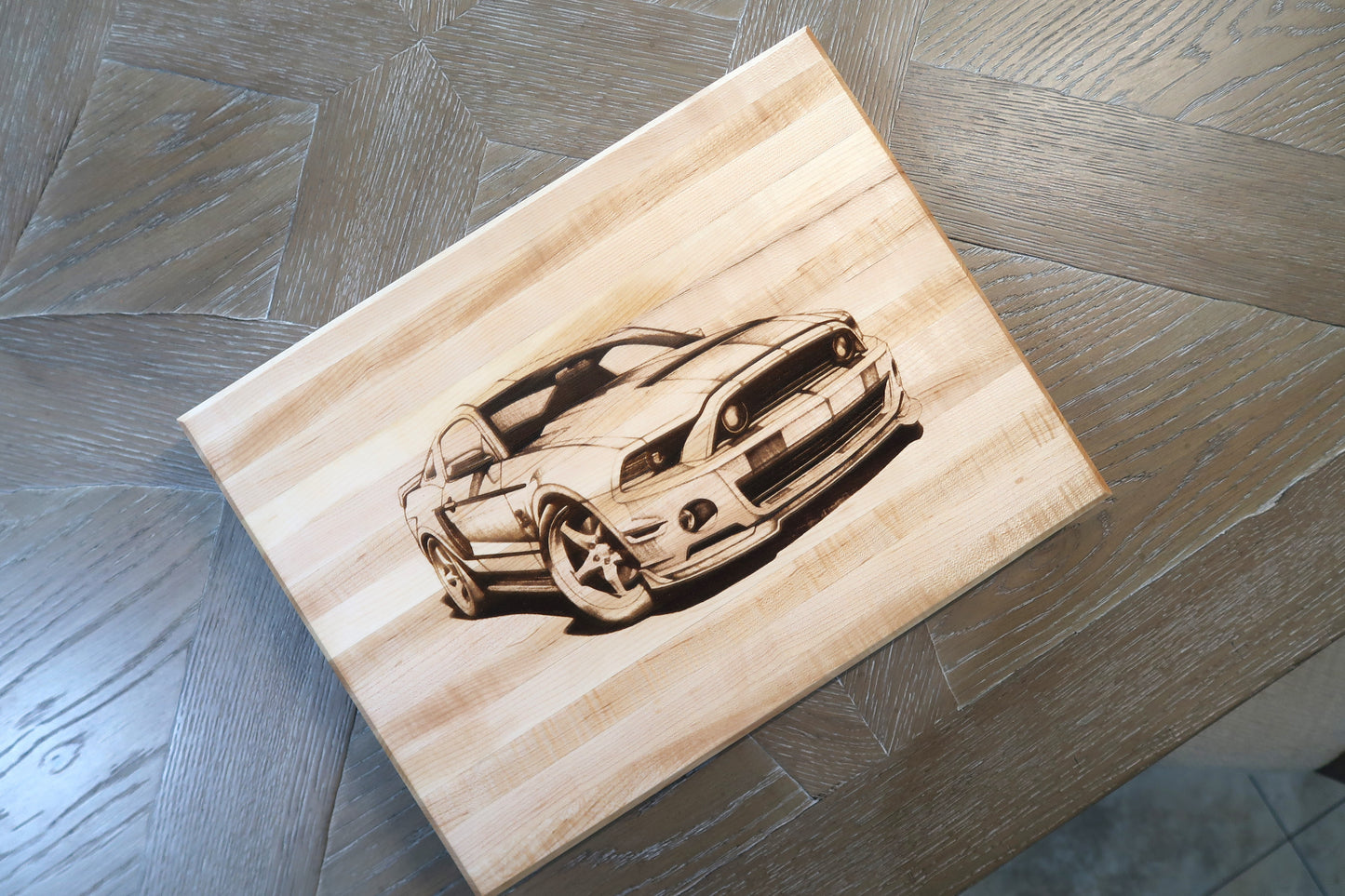 MAPLE WITH MUSTANG GT ENGRAVED CUTTING/SERVING BOARD