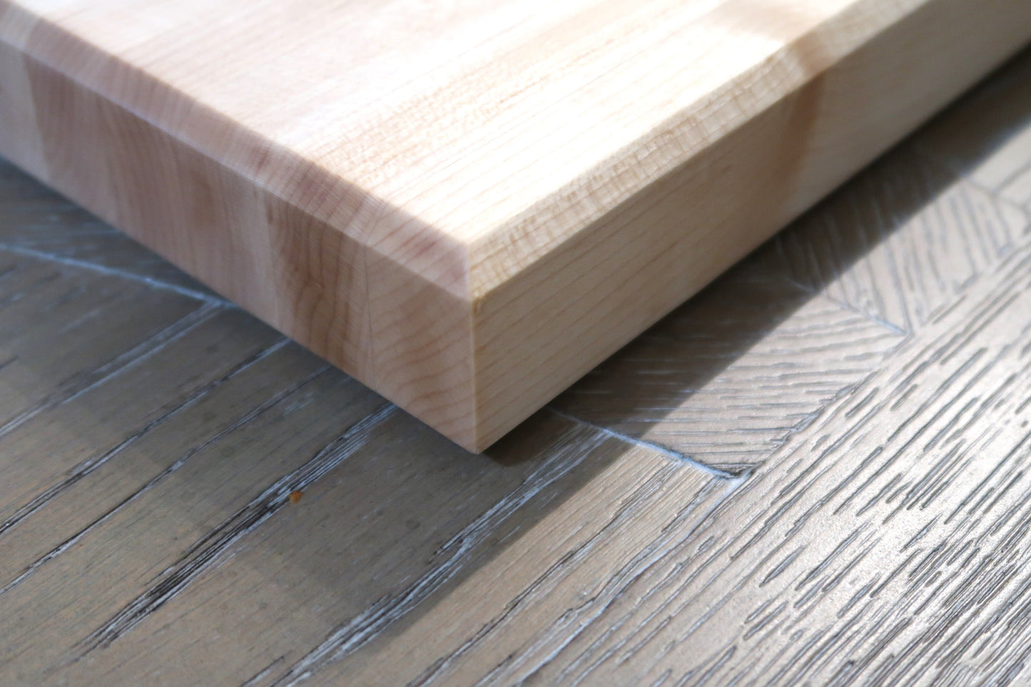 MAPLE WITH ZEBRAWOOD & WENGE "MANATEE" BAR TOP CUTTING BOARD