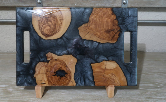 OLIVEWOOD & RESIN DUAL HANDLE CHARCUTERIE BOARD