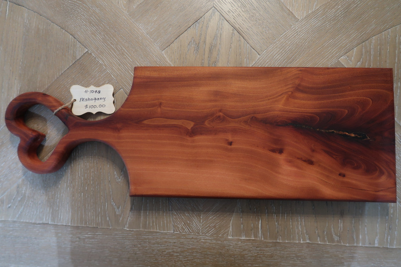 MAHOGANY DALI HEART HANDLE CHARCUTERIE/CUTTING BOARD